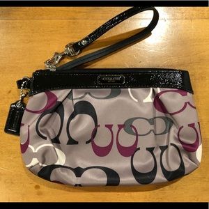 Coach Wristlet - Great condition